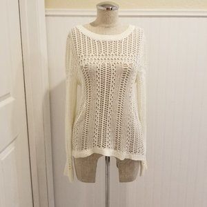 COPY - Billabong Cream Long Sleeve Crochet Sweater Size Medium